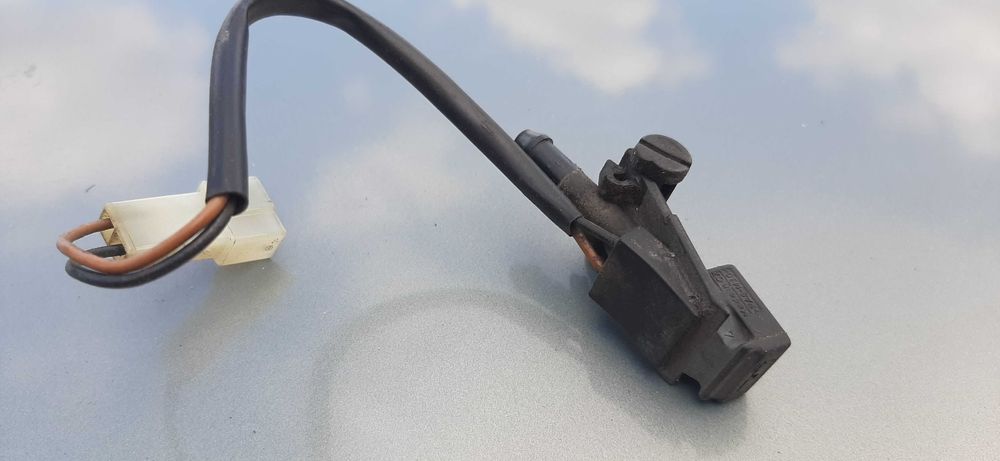 Форсунка омивача лобового скла з підігрівом VAG 6E0955986B