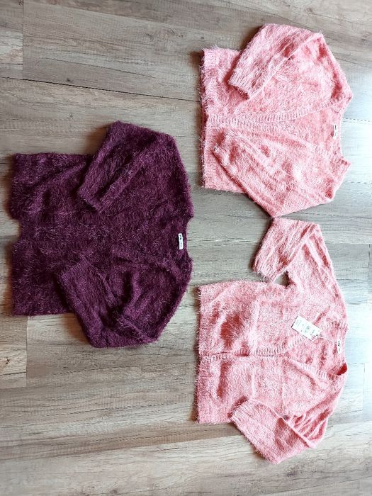 Sweterki Sinsay 3szt