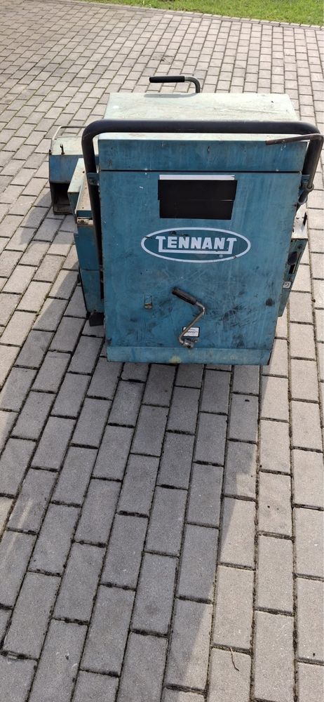 Zamiatarka do kostki TENNANT
