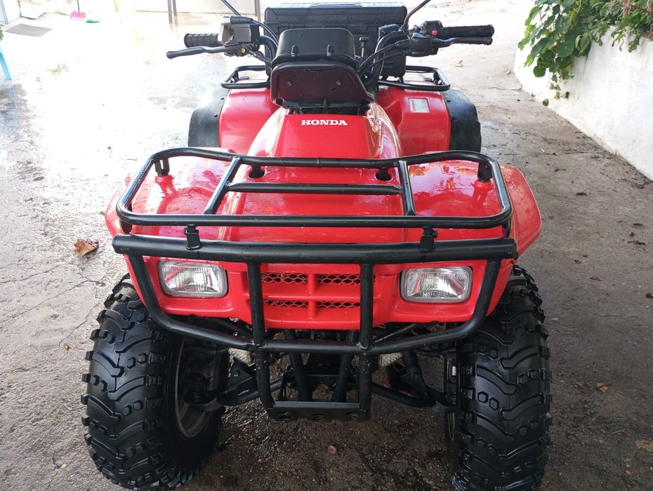 Moto 4 Honda Fourtrax TRX 250 7.000km