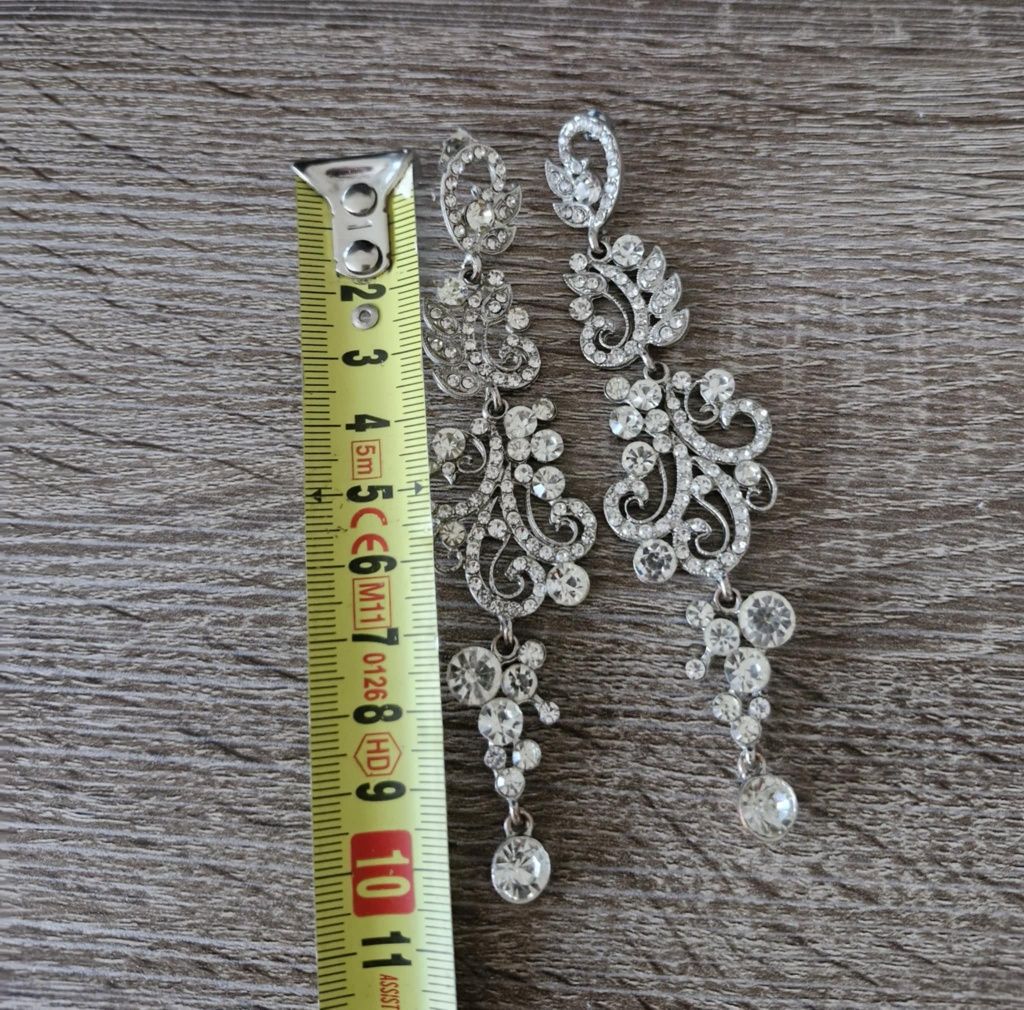 Kolczyki damskie, długie srebrne, eleganckie błyszczące na imprezę, we