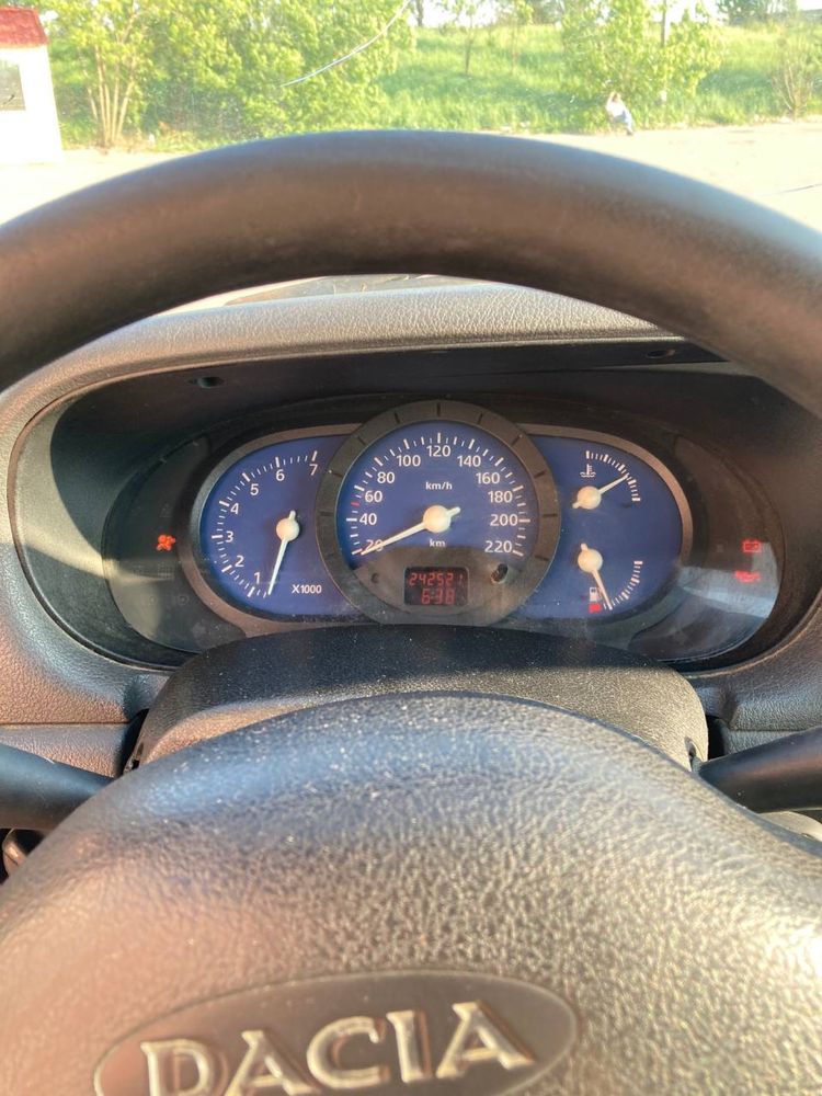Продам Dacia Solenza