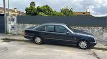 Mercedes Benz E220