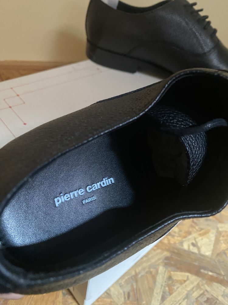 Sapatos Pierre Cardin