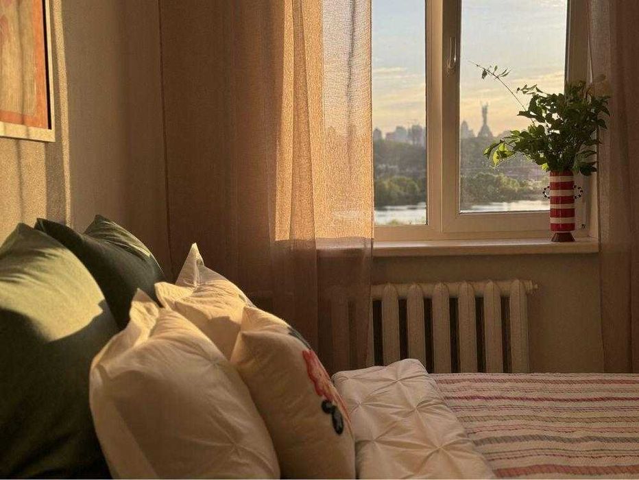 2 Кімнатна квартира Лівобережна Березняки Дніпровська набережна 11