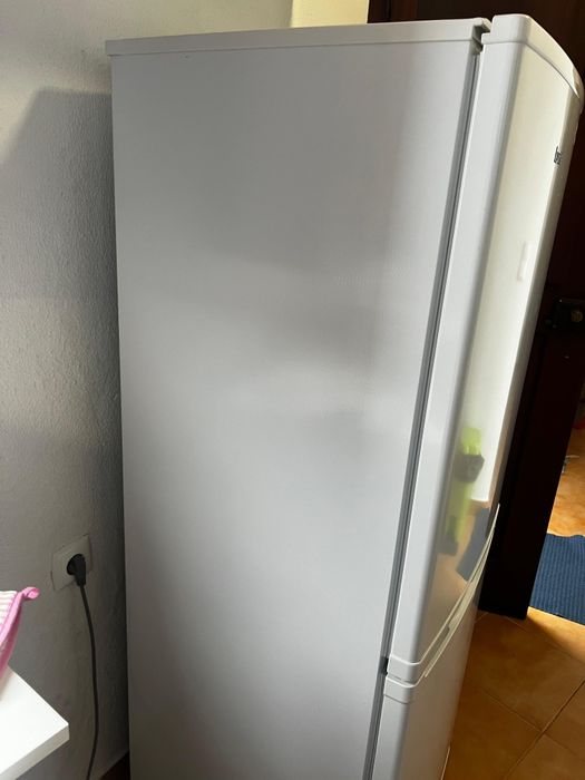 Frigorífico Combinado kunft KC3120WH