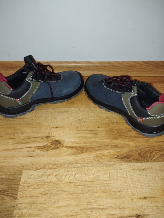 Buty robocze, skórzane rozmiar 41