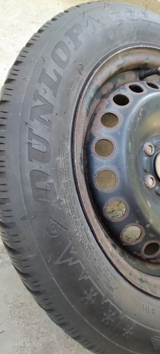 Продам запаску R16