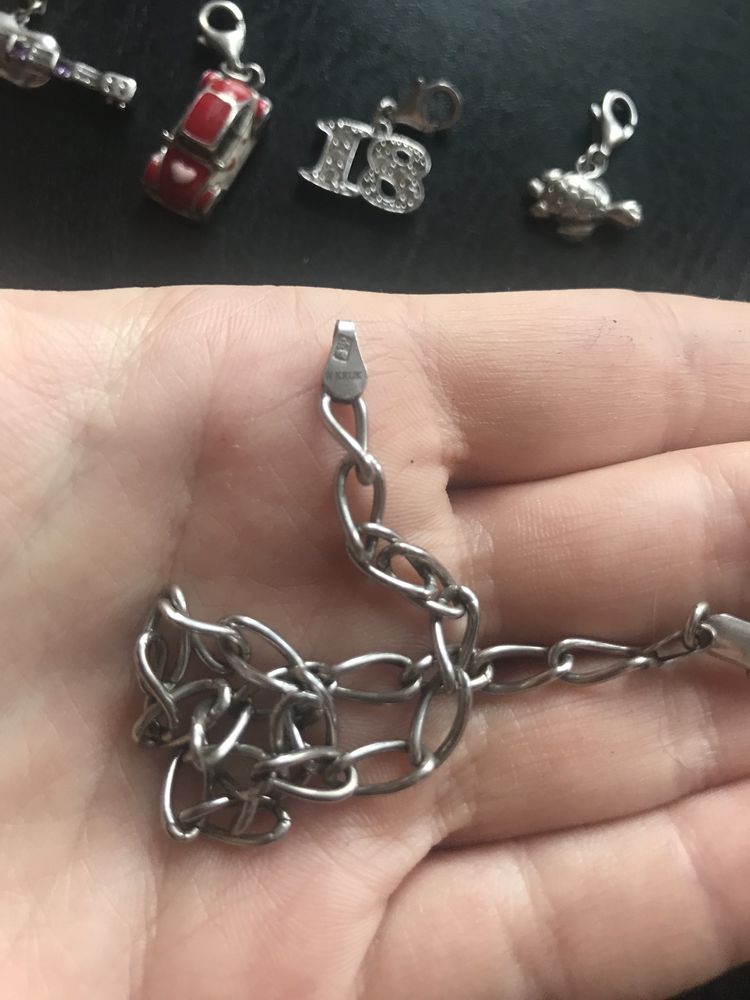 Charms zawieszka 18