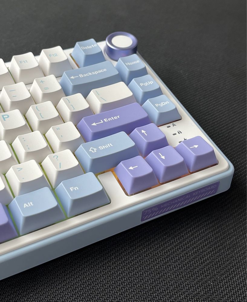 Беспроводная игровая механическая клавиатура royal kludge rk r75 pro