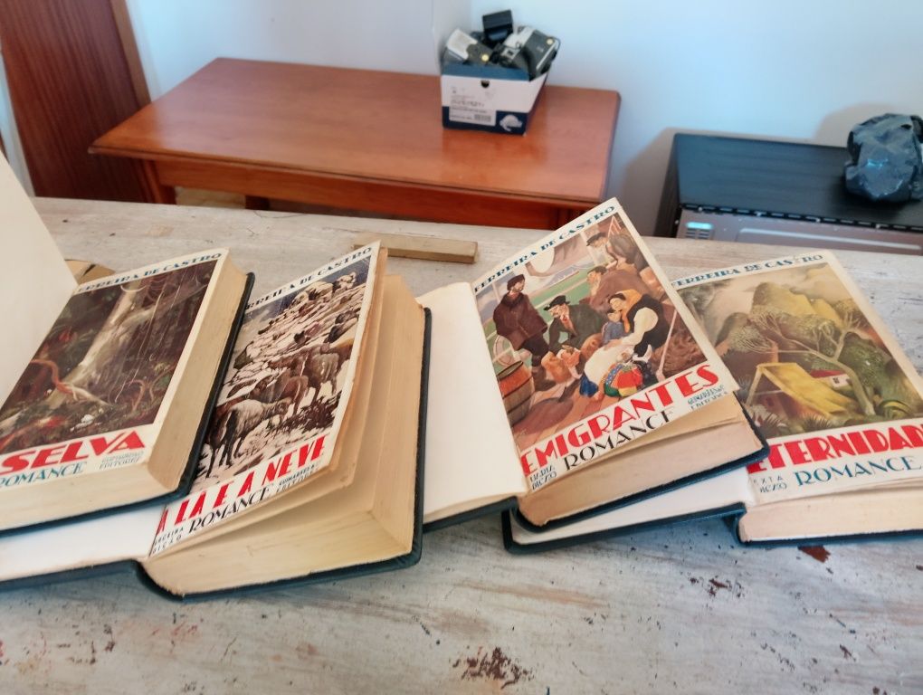 Livros edição antiga