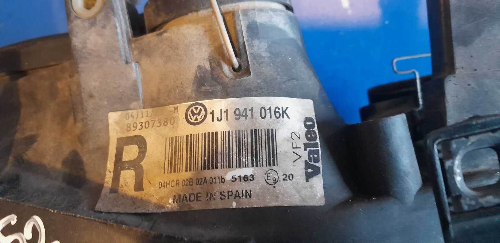 Lampa przednia lewa prawa przód lewy prawy Vw Golf mk4 IV iv