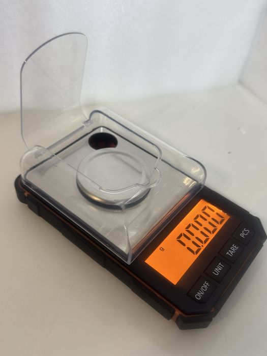 Precyzyjna waga jubilerska / laboratoryjna 50gx0.001g