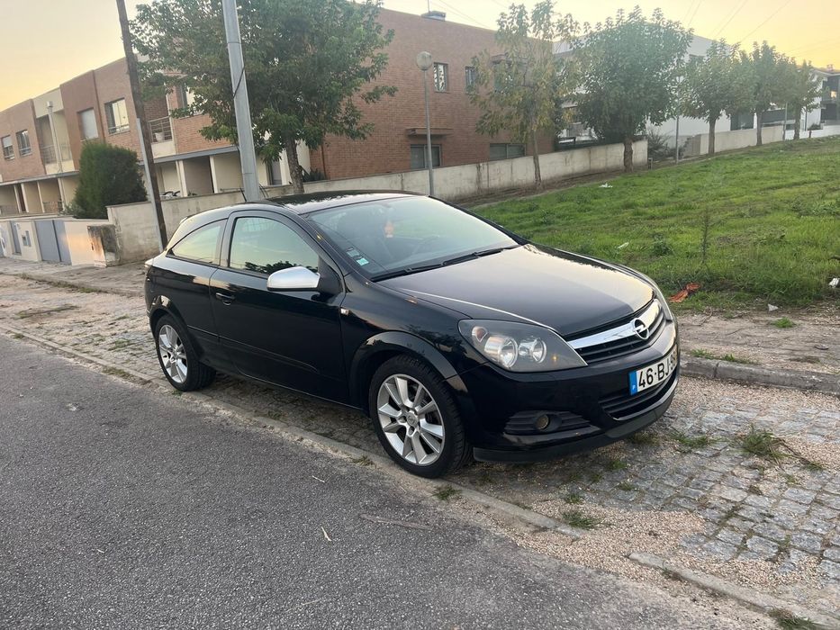 Opel Astra H GTC 1.9 CDTI 150CV