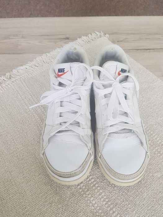 Nike кожані кросівки