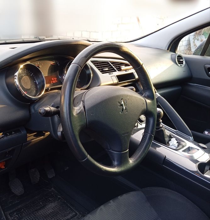 Peugeot 3008 продаж