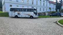 Przewoz osób transport wynajem bus 9,19, 33 osobowy