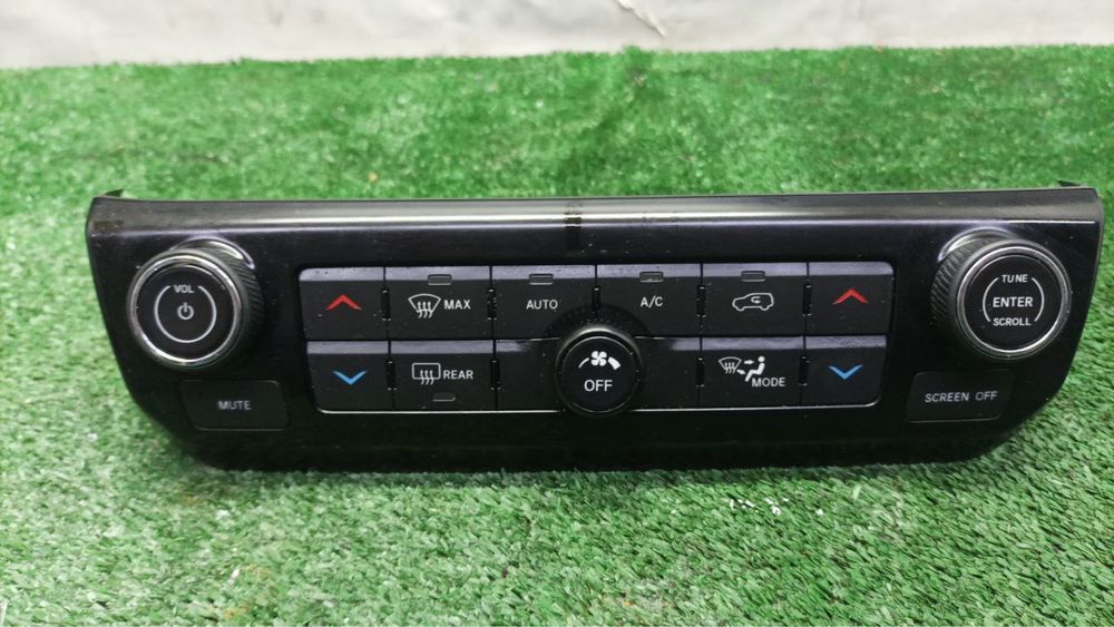 Блок управління кліматконтролем Jeep Compass 2022-2024 68518284AC