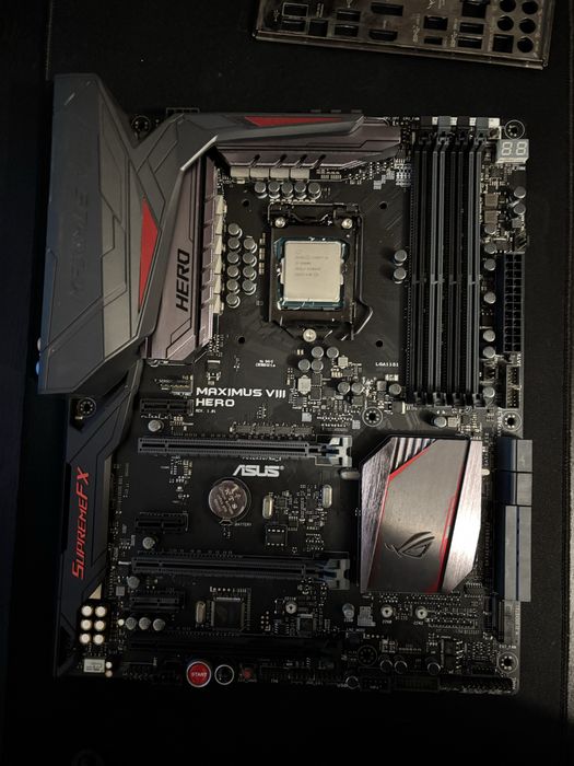 Bundle asus maximus VIII Hero com i5