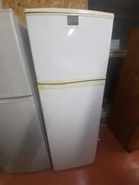 Немецкий холодильник BEKO. Б/у, двухкамерный.