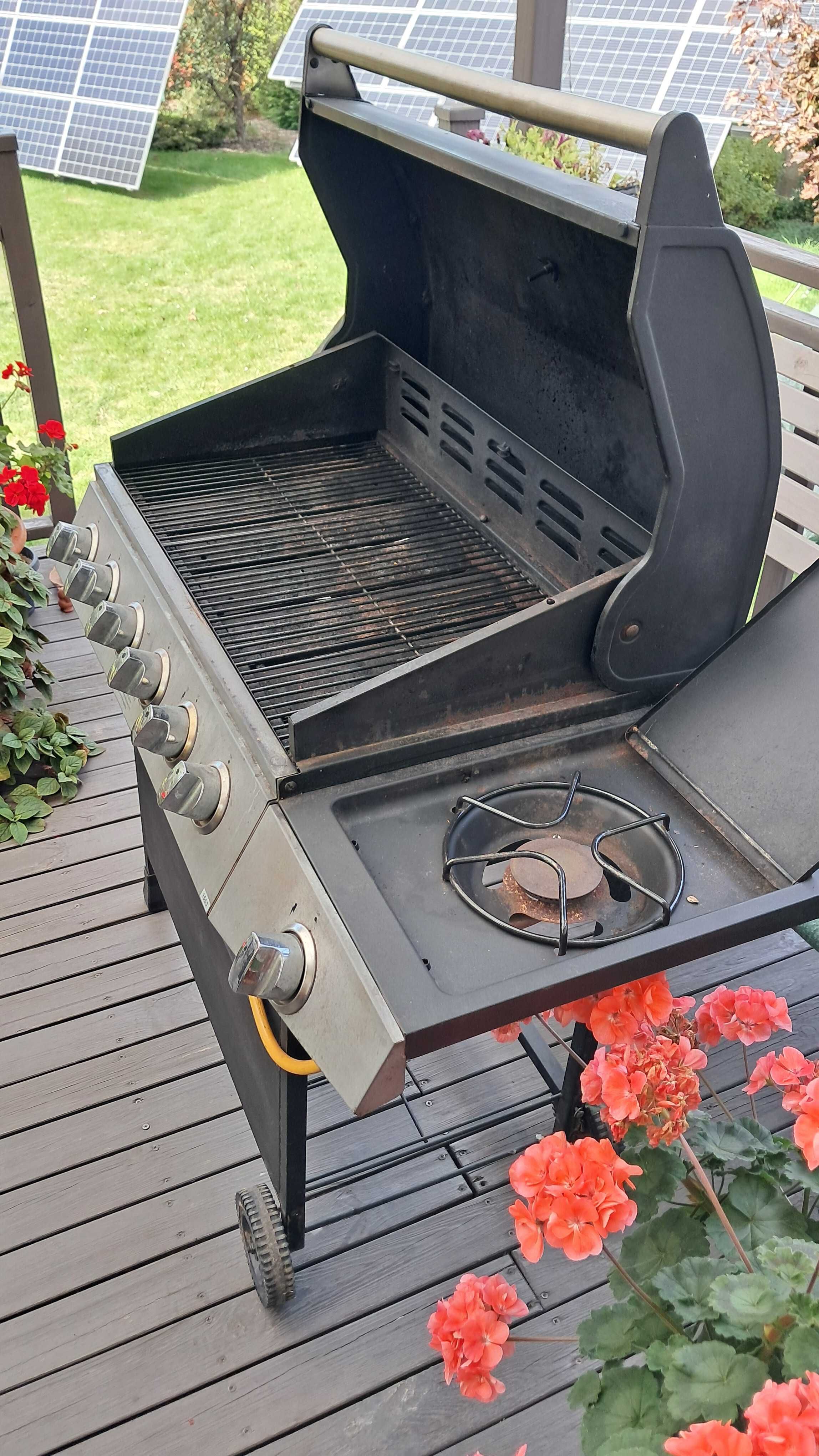 Grill gazowy 6 palnikow+jeden