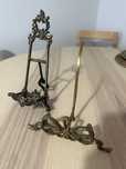 Stand Dourado e Preto Metal