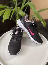 Кросівки Nike Revolution 6Nn