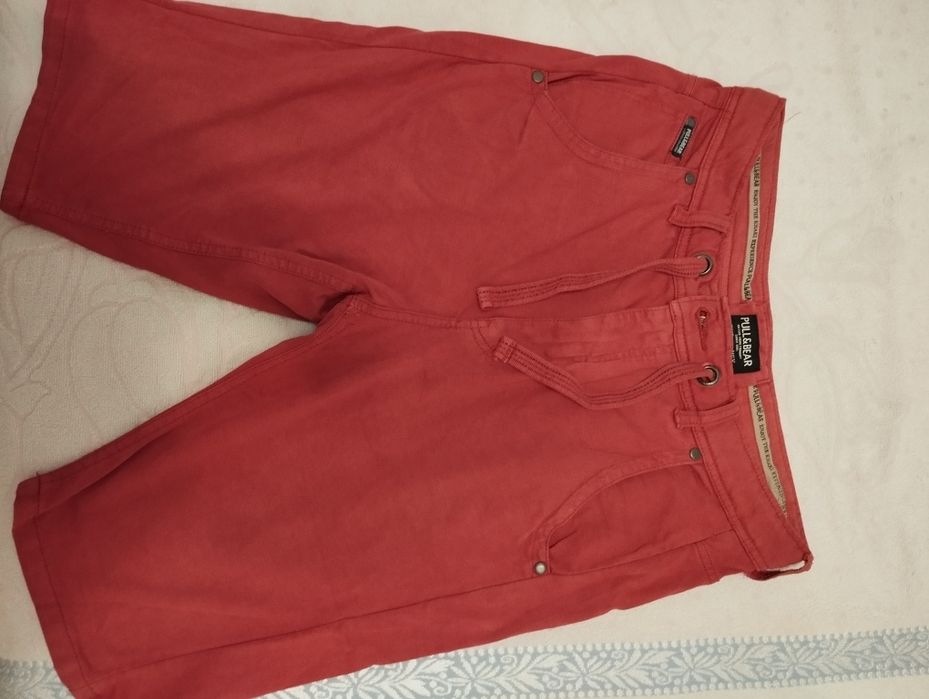 Джинсовые шорты фирмы Пул энд Бир