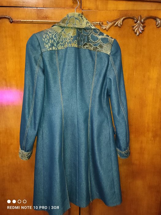 Шикарне джинсове пальто