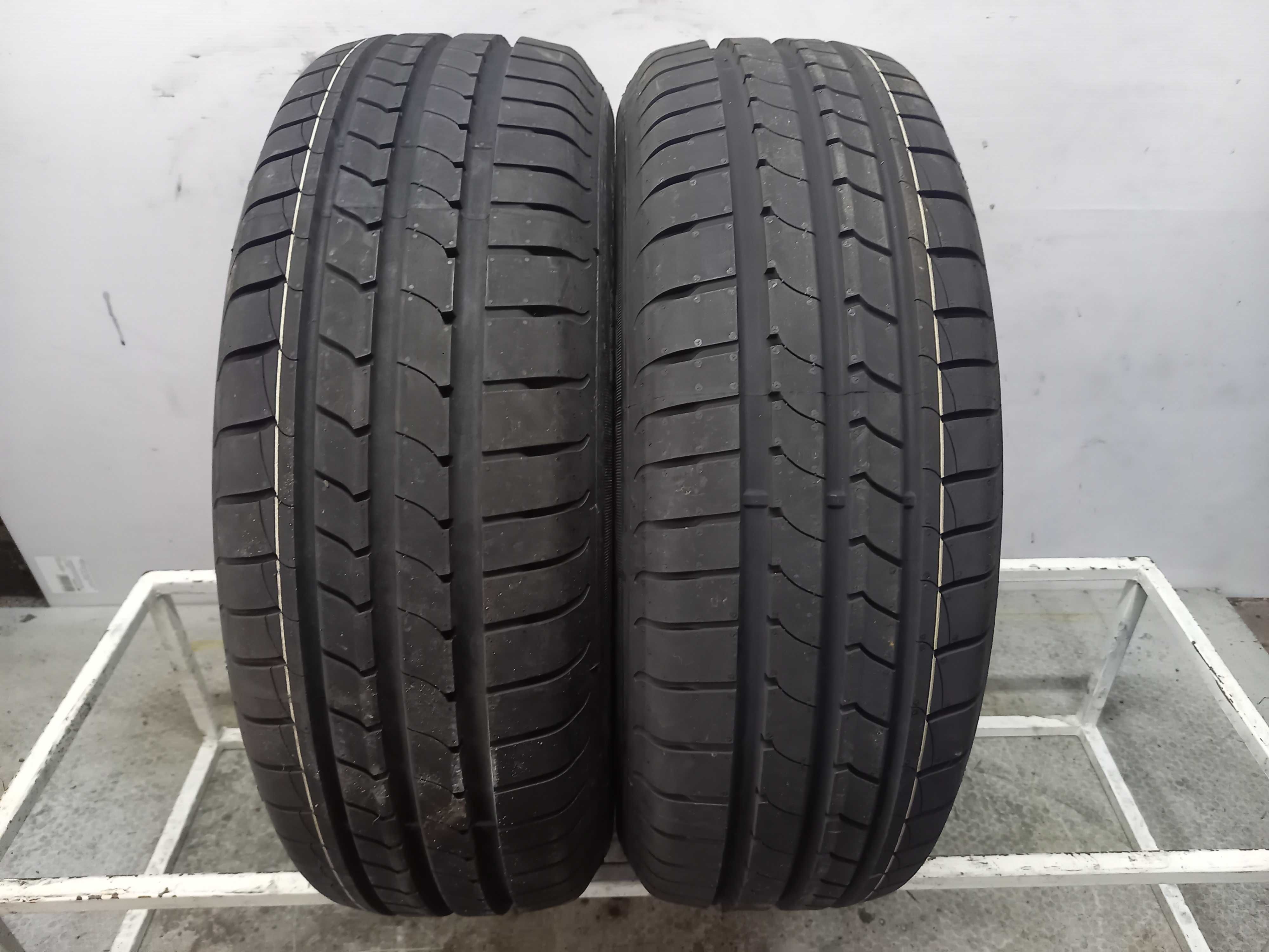 195/60/16 89H Goodyear Efficient Grip