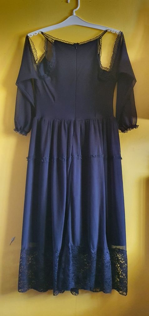 Sukienka Hiszpanka czarna plus size