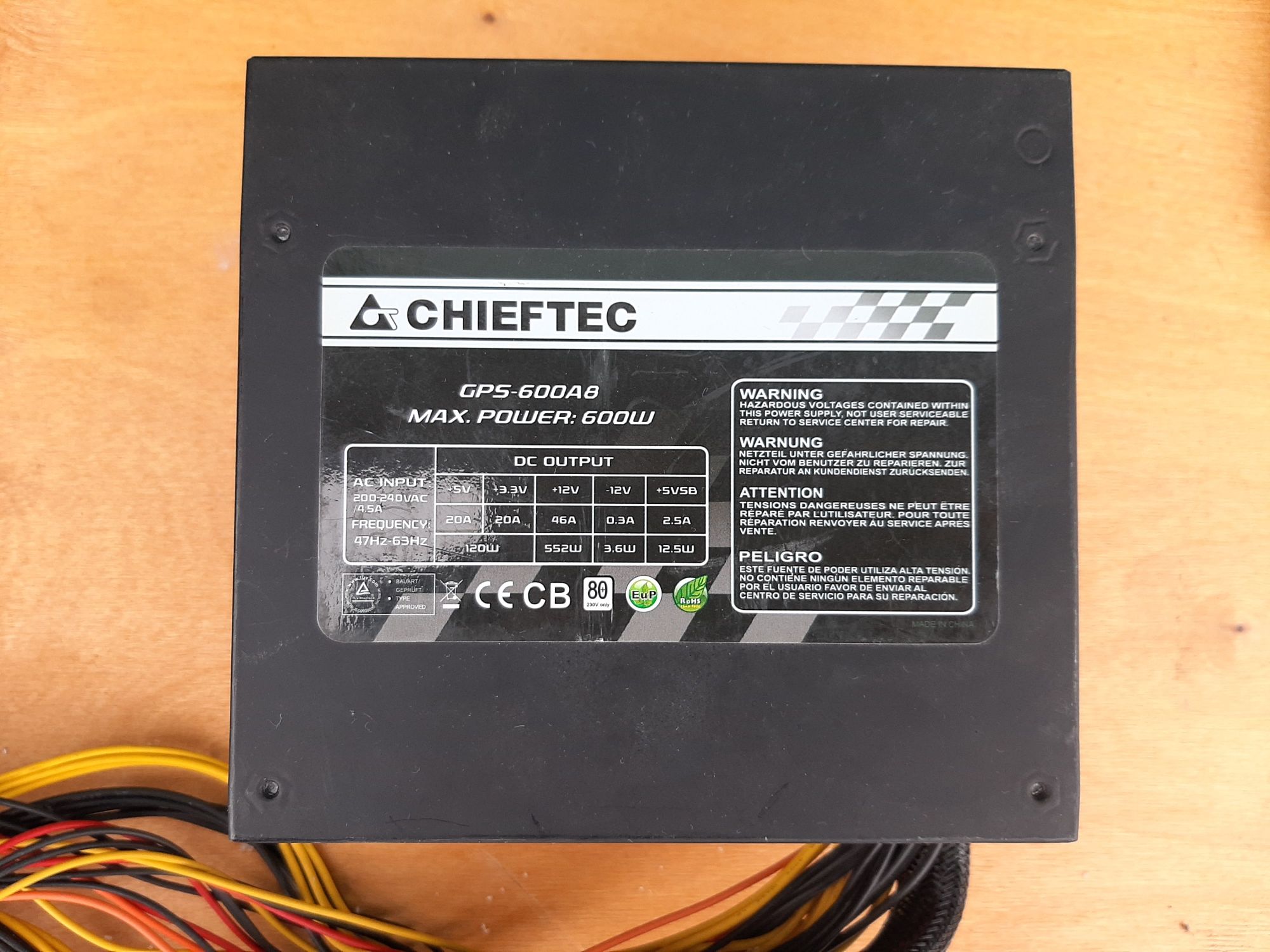 Блок питания Chieftec GPS-600A8 600W