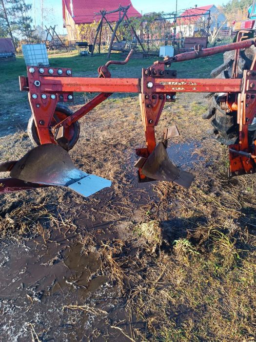 Плуг Bernard Krone