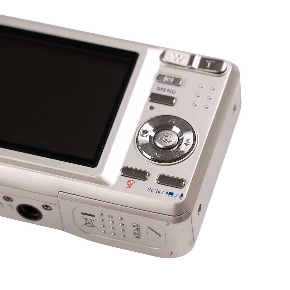 Aparat kompaktowy Jenoptik JD 5.0z3C
