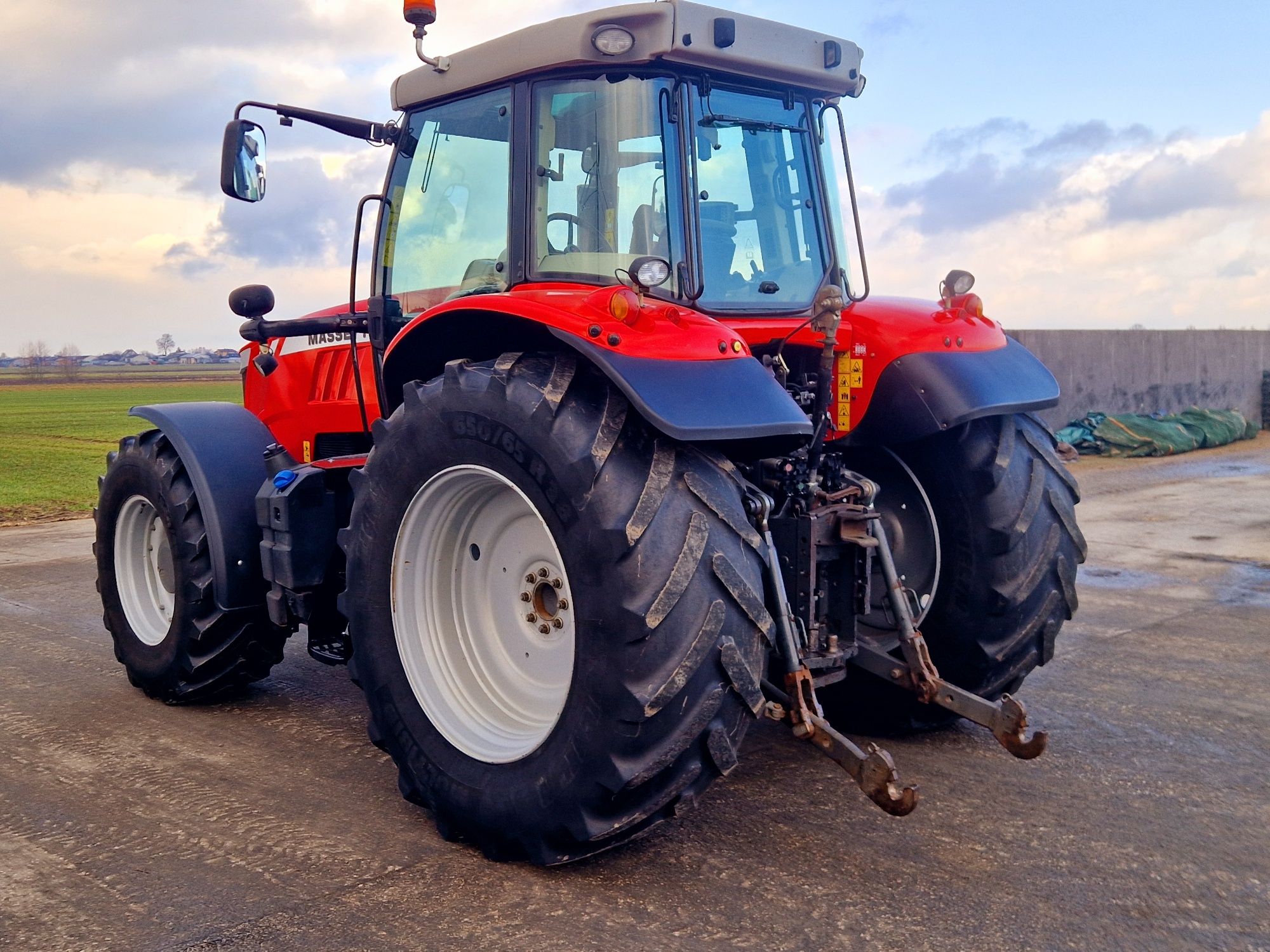 Ciągnik Massey Ferguson 7618 exlusive