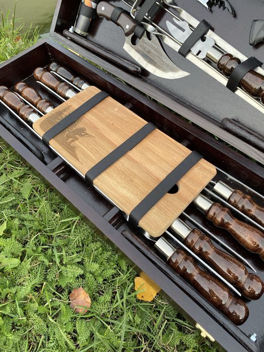 Подарунковий набір шампурів чоловіку МИСЛИВЕЦЬ