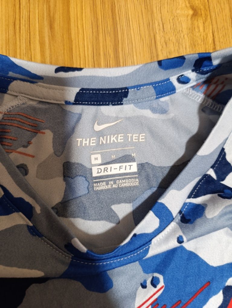 Футболка чоловіча Nike, M
