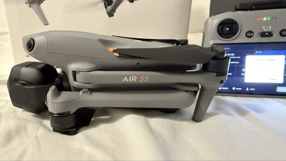 DJI Air 3s Fly more combo (DJI RC 2)