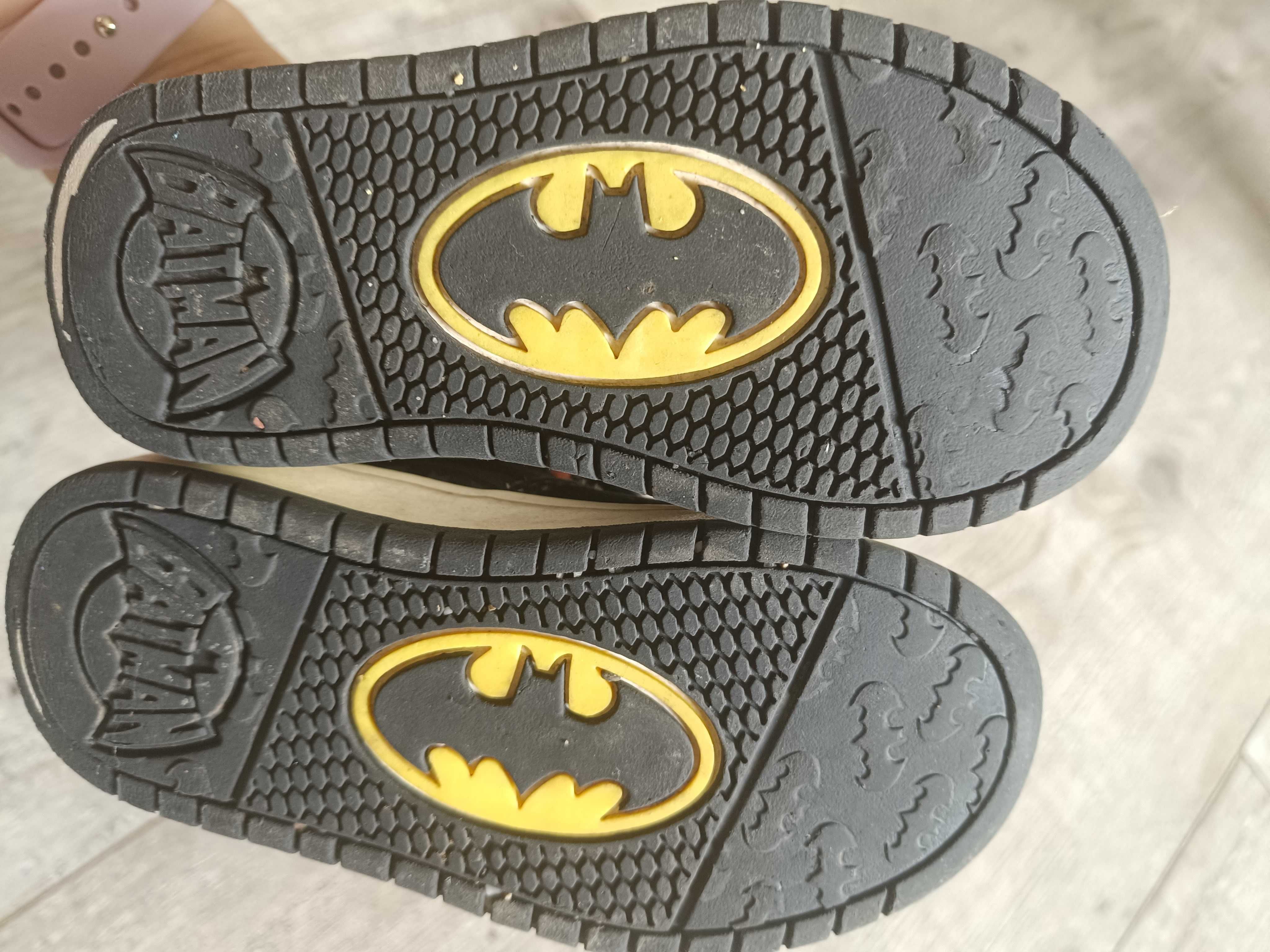 Buty chłopięce r24