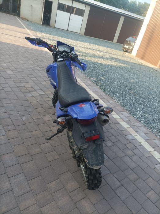 Suzuki dr 125 250