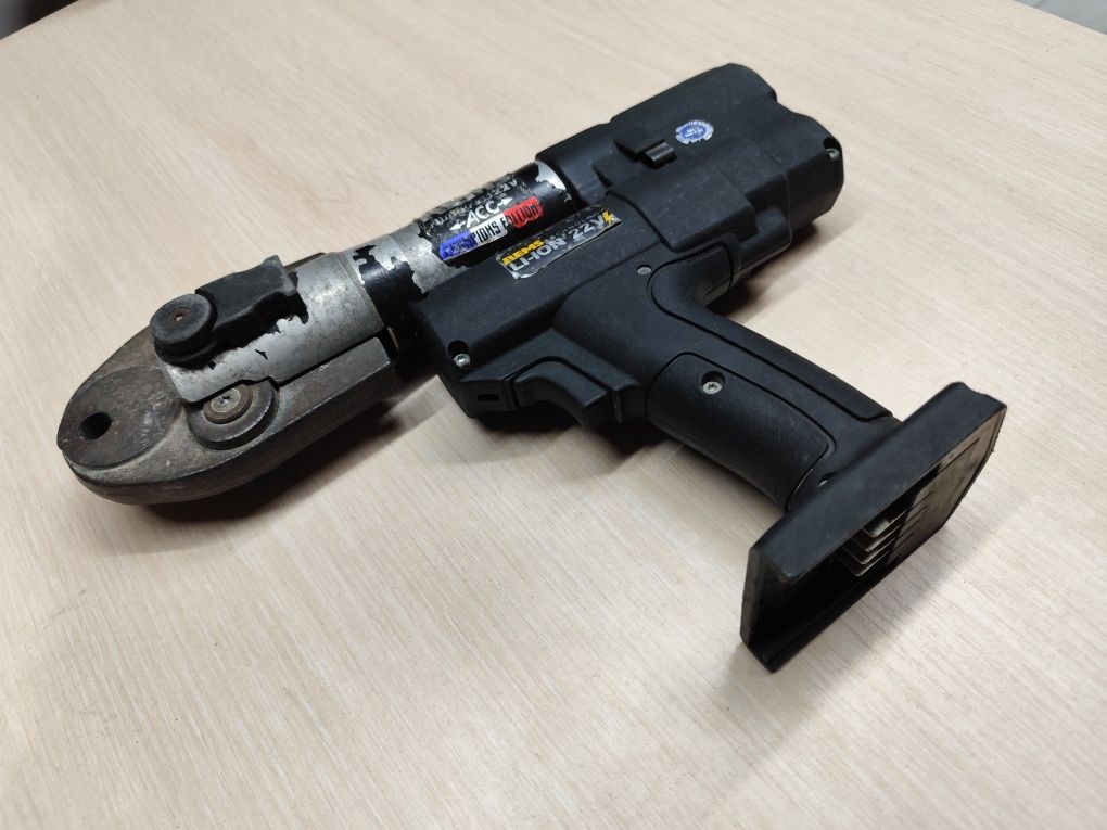 REMS MINI ACC 22V міні ремс прес гідравлічний акумуляторний