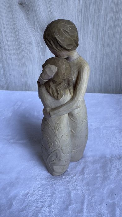 Figurka Willow Tree - Close to me