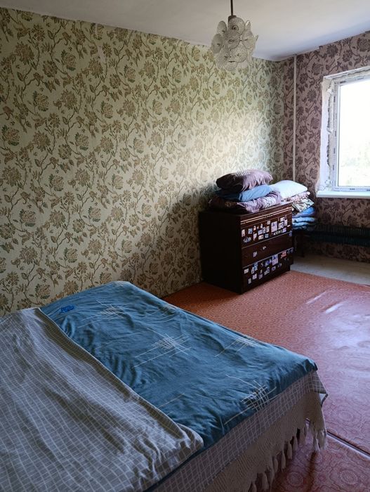 Продам 3-х кімнатну квартиру у центрі Чугуїва