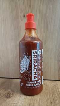 SOS SRIRACHA SUPER HOT sos chilli 585 gram