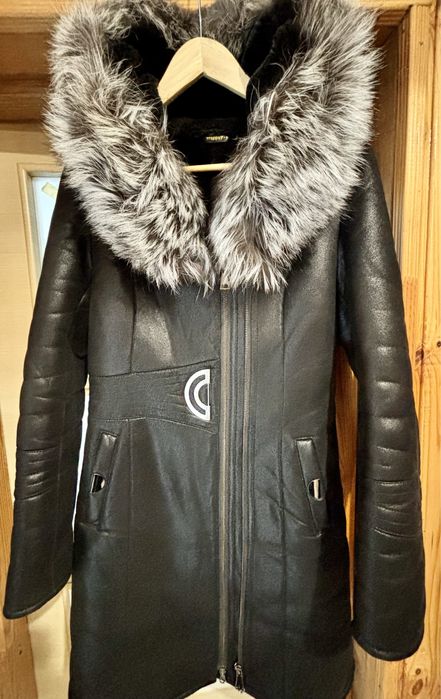 Дублянка жіноча в дуже гарному стані