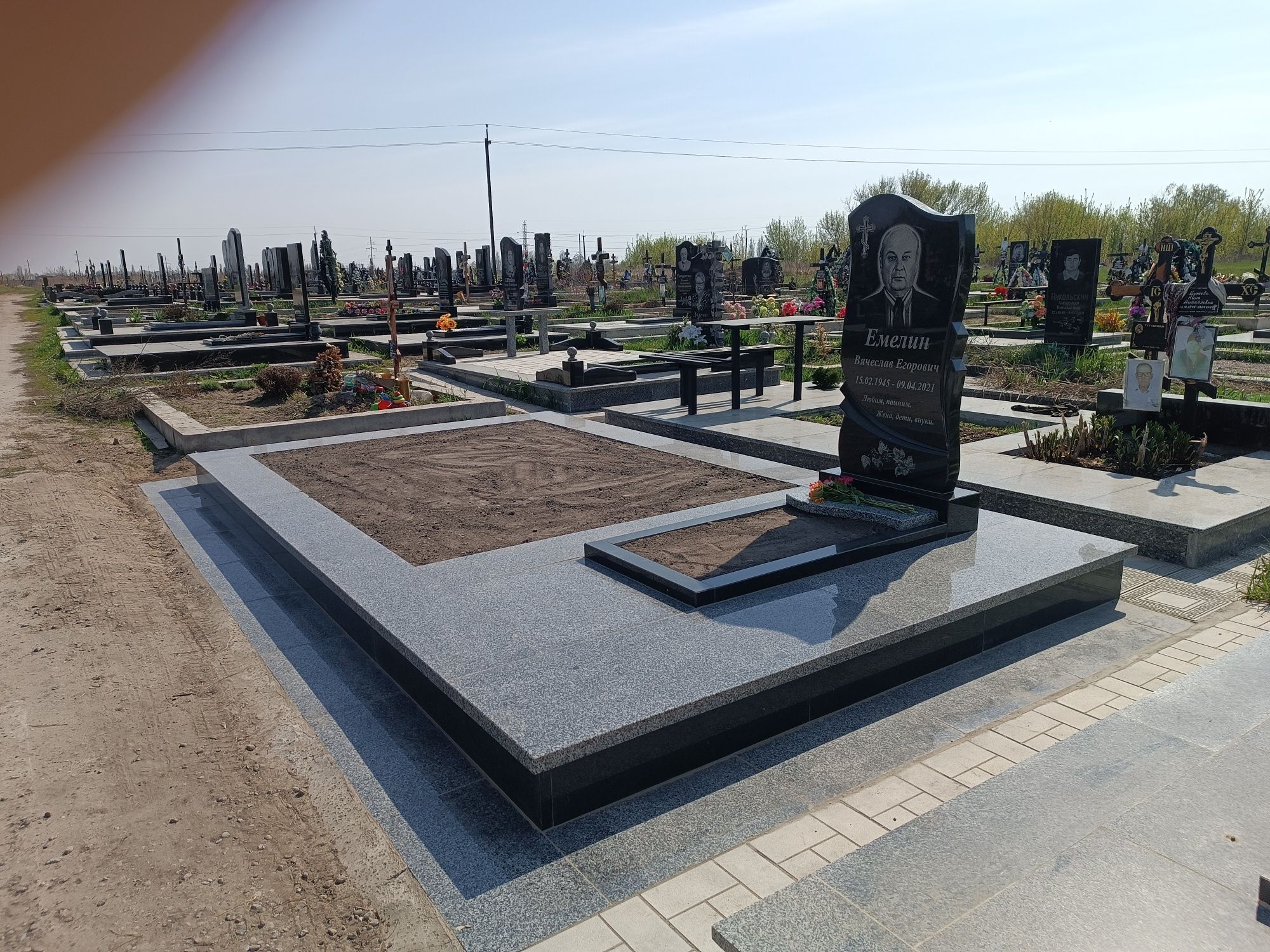 Пам'ятник, Граніт, Комплекси, Меморіали, Плитка,. Установка пам'ятника