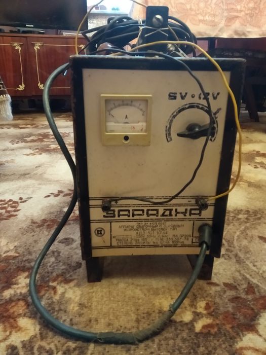 Зварювальний апарат з зарядним пристроєм  побутовий, тип АДЗ-101-УХЛ4