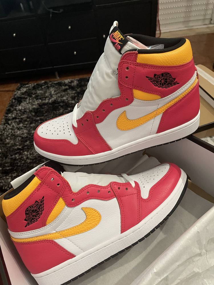 Nike Jordan 1 Retro High OG “Light Fusion Red”