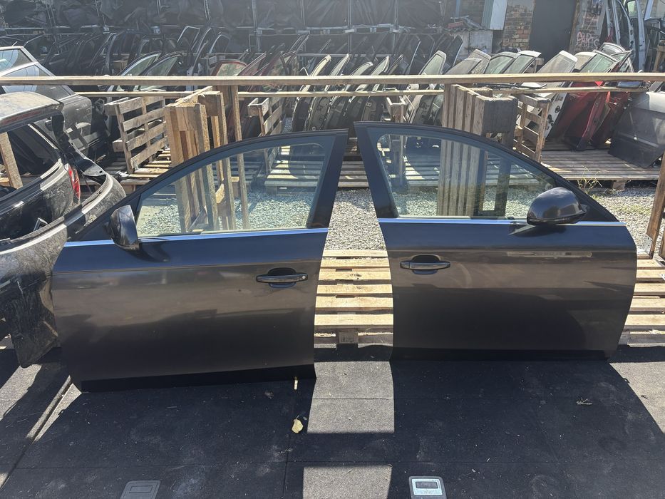 Передні двері Audi A4 B8 Ауді