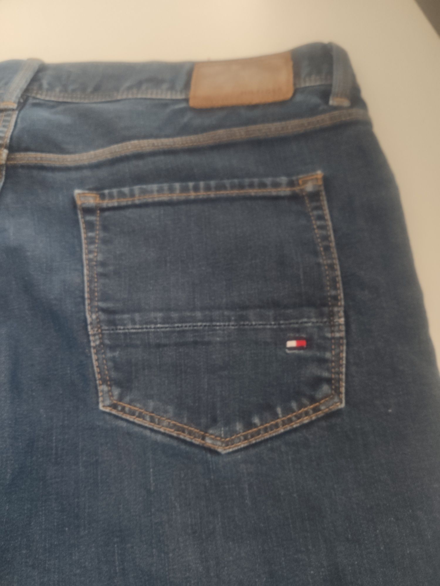 Nowe męskie jeansy spodnie TOMMY HILFIGER r.34 /30 nowe WYPRZEDAŻ